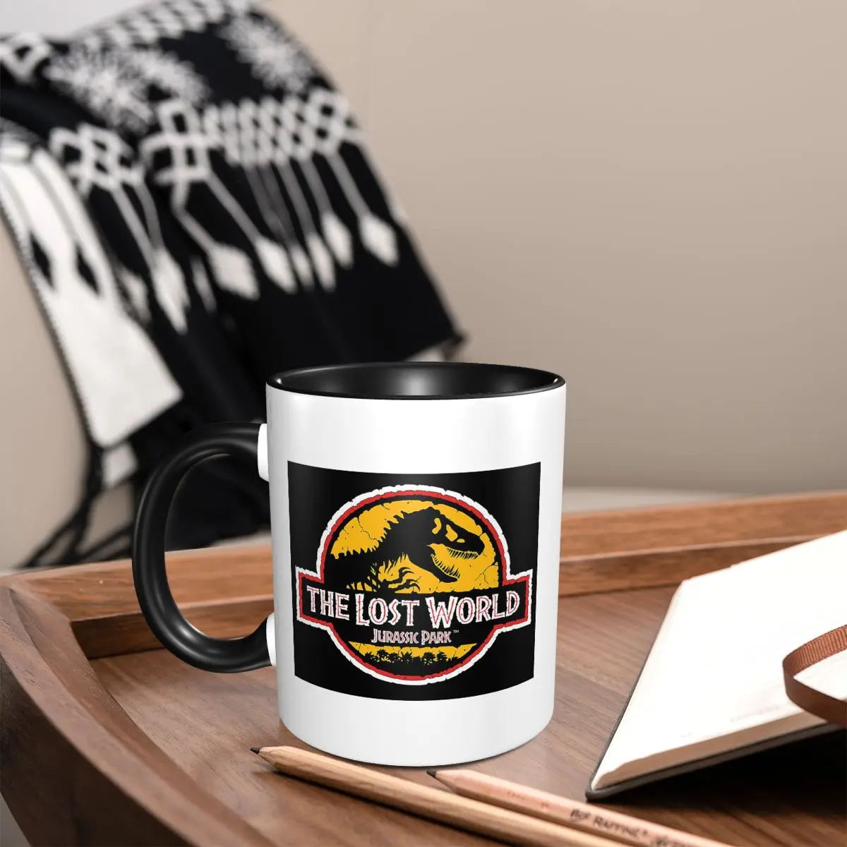 Jurassic World Logo Evolution  - Coffee Tea World avis et prix
